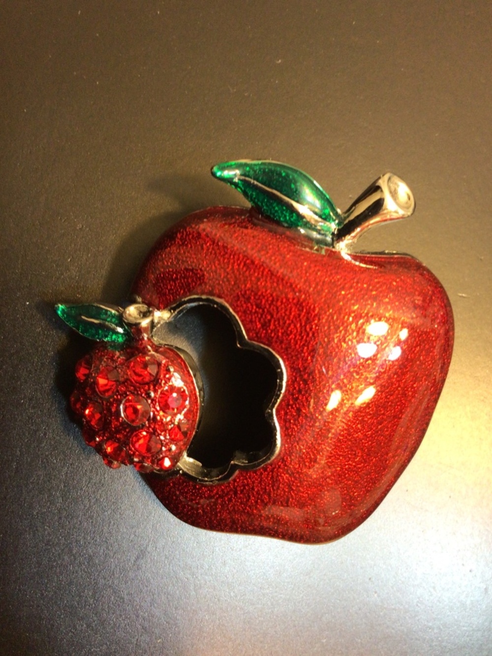 Vintage Red Glitter Guilloche Enamel and Rhinestone Apple Brooch Pin - Picture 3 of 13